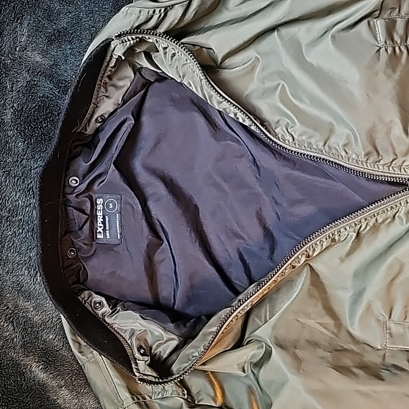 Express Men's Bomber Jacket In EUC - Picture 7 of 7